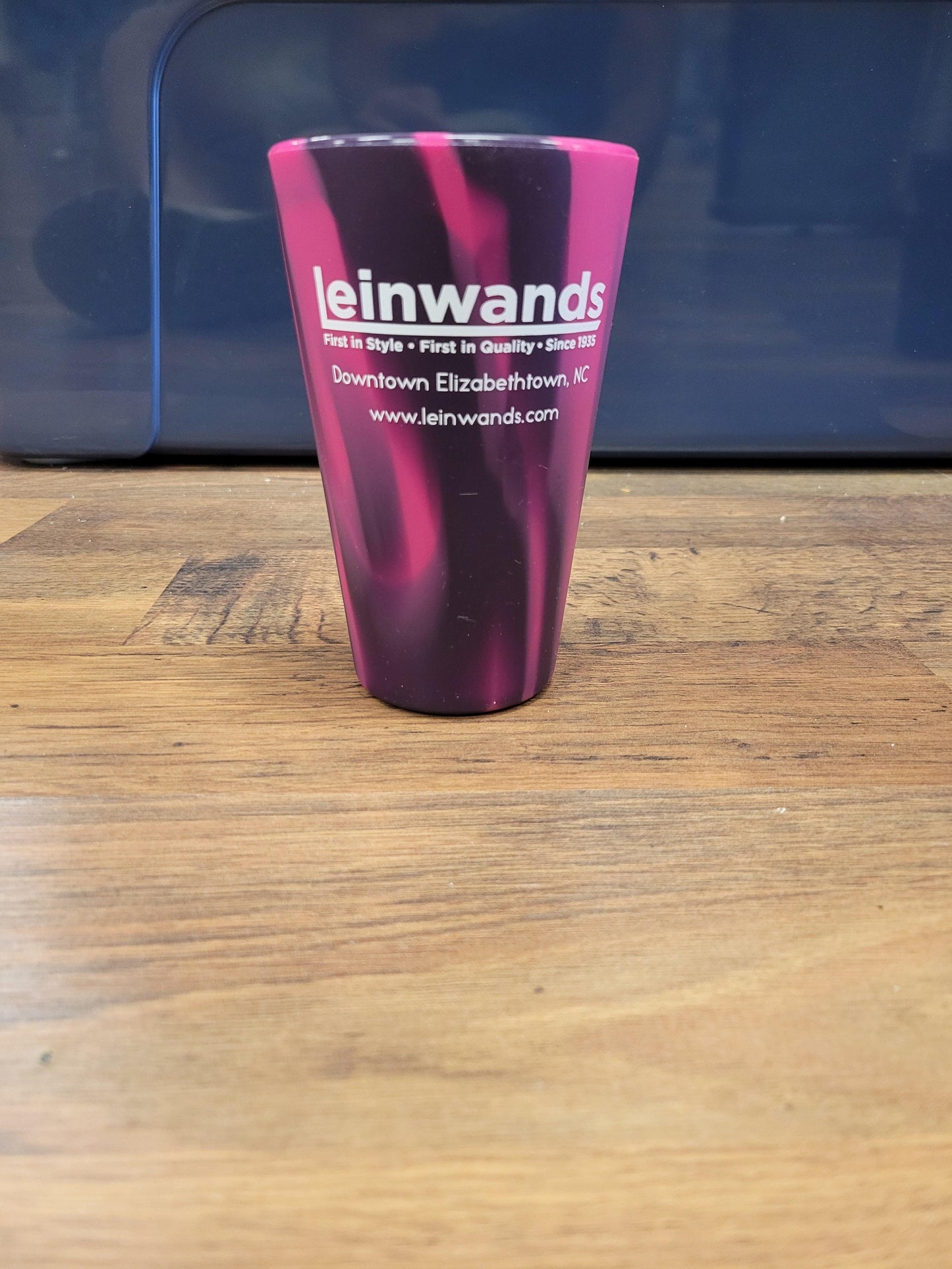 LEINWAND'S SILICONE PINT GLASS - leinwands.com